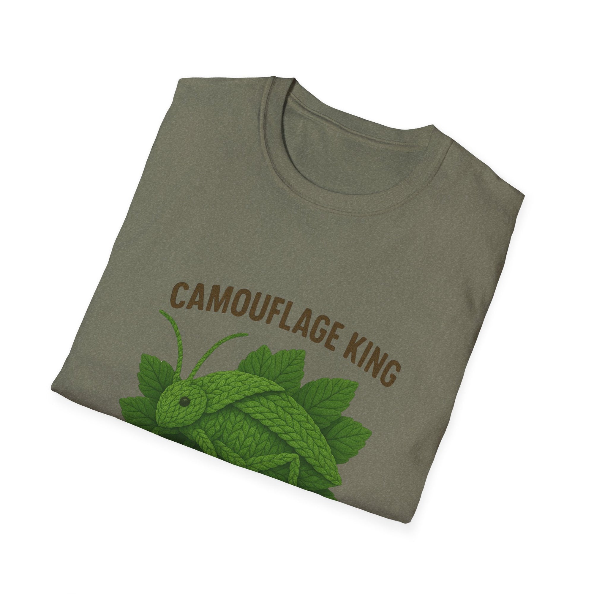 Siliquofera Grandis Giant Hooded Katydid - Camouflage King T-Shirt