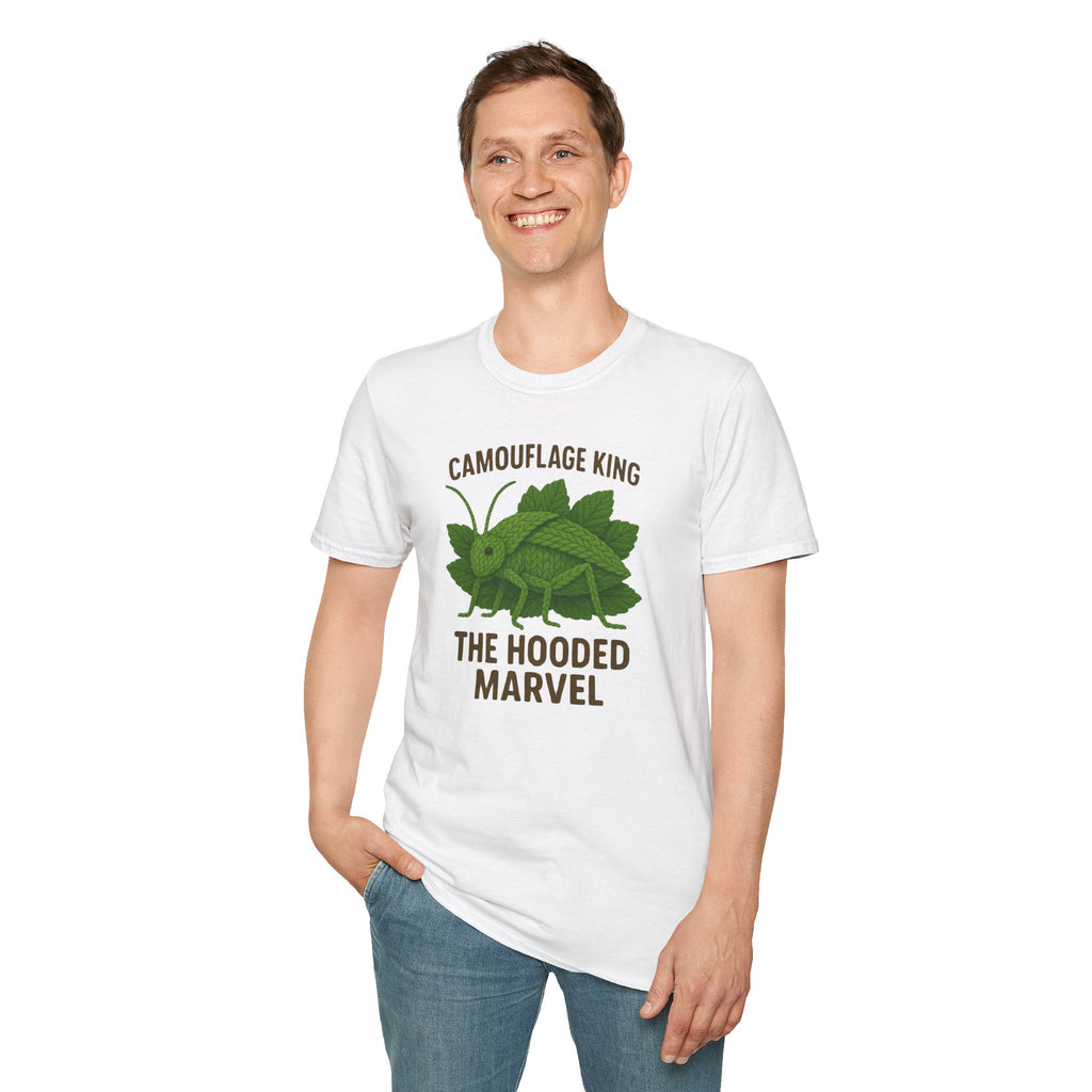 Siliquofera Grandis Giant Hooded Katydid - Camouflage King T-Shirt