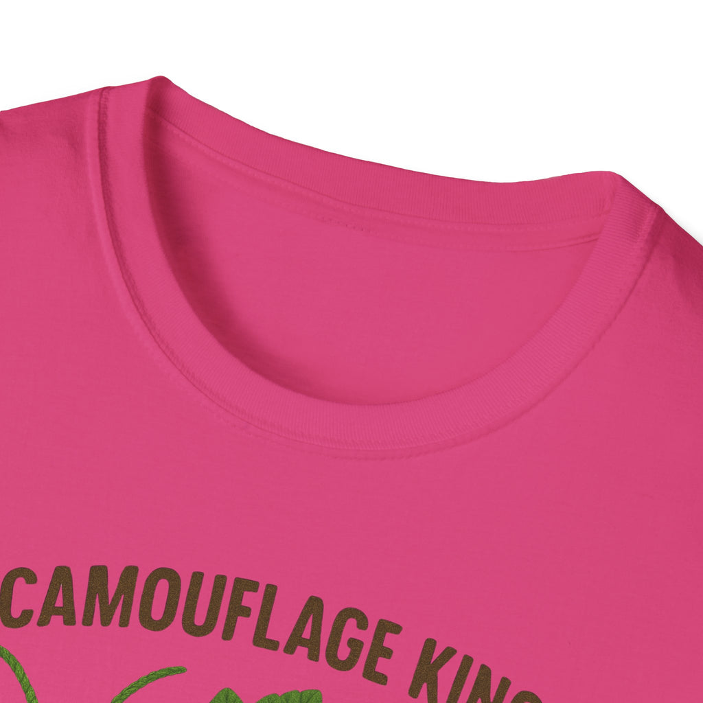 Siliquofera Grandis Giant Hooded Katydid - Camouflage King T-Shirt